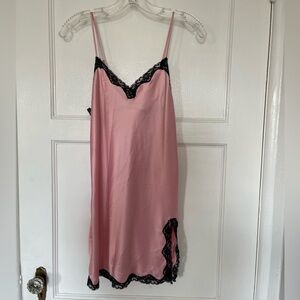 Vintage Y2K Victoria’s Secret pink with lace slip dress